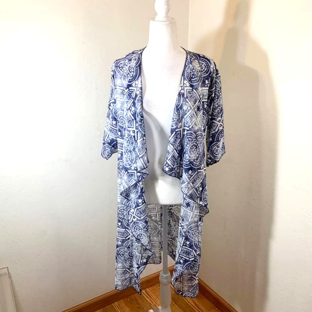 Lulu and Roo Kimono Blur Wraps / Cardigan size S